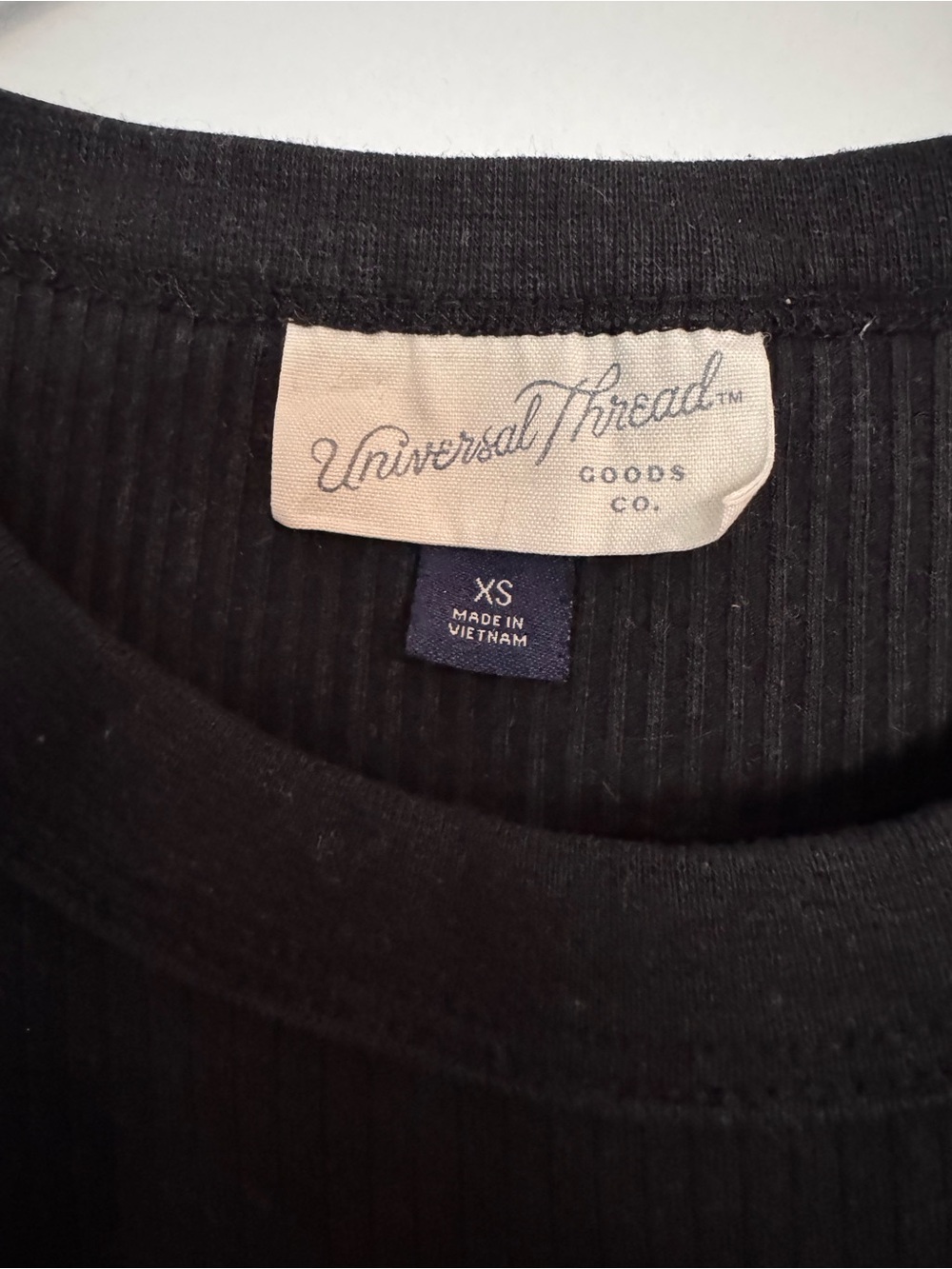 Universal Thread Black Ribbed Crewneck Tank - Picture 2 of 3